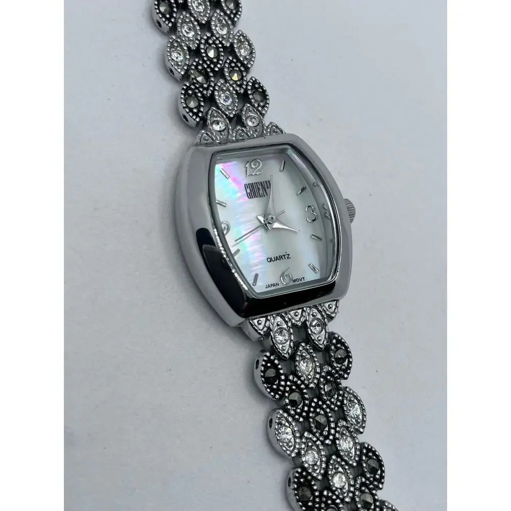 Gruen II Women's Silver Tone Watch Black Gray Analog *new‎ battery*